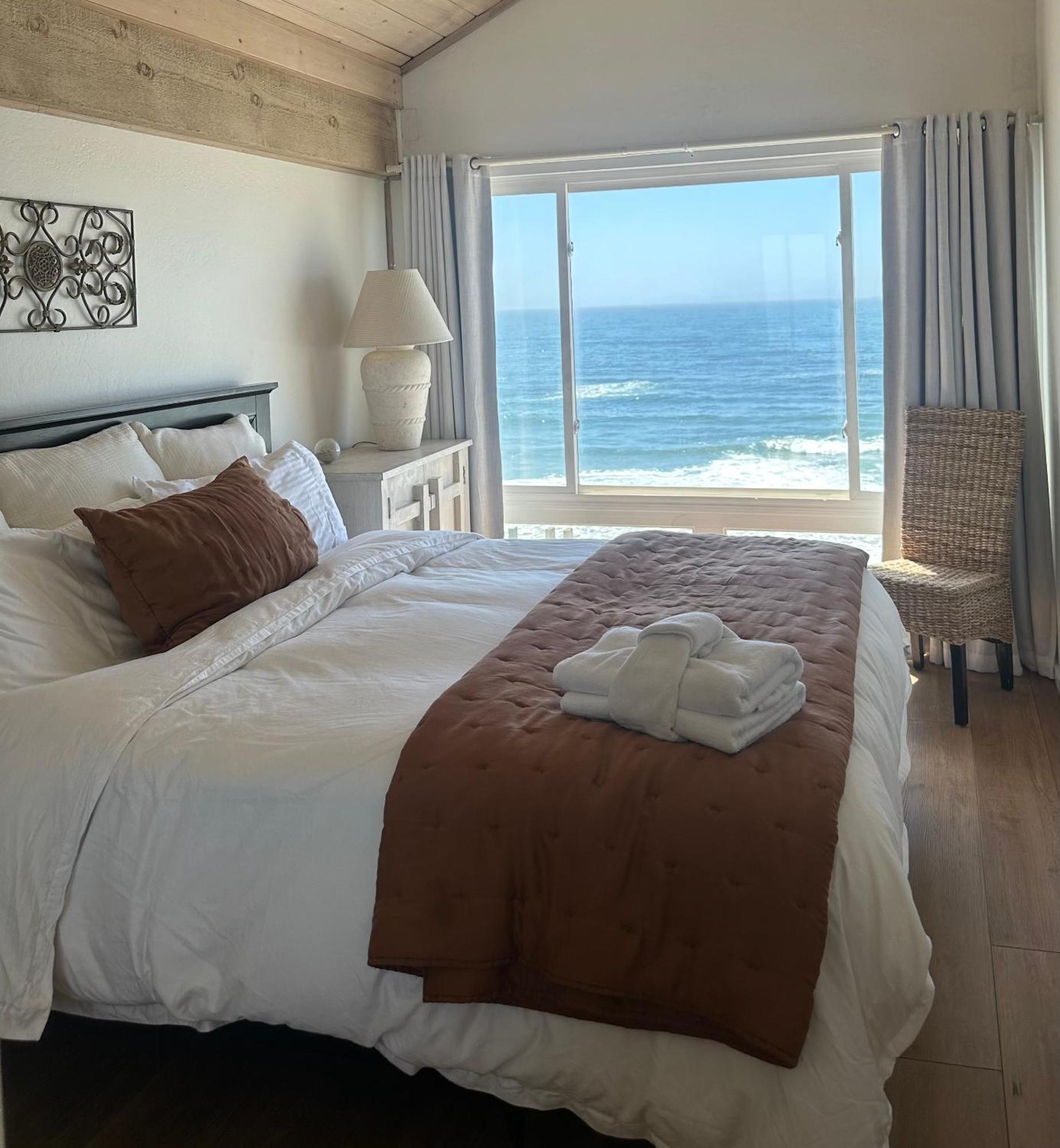 La Selva Ocean Front Townhome - Direct & Ocean Access *